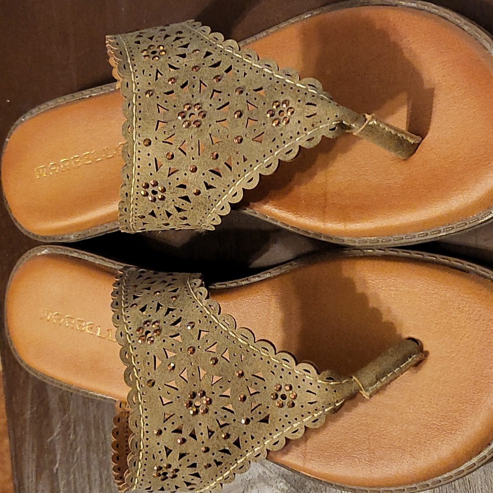 Marbella Sandals Sz 8